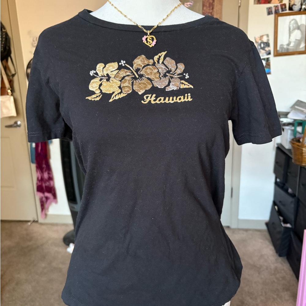 Hawaii Black Floral Women's Top - Picture 5 of 7